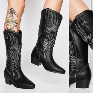 Black Cowboy Boots 🤠